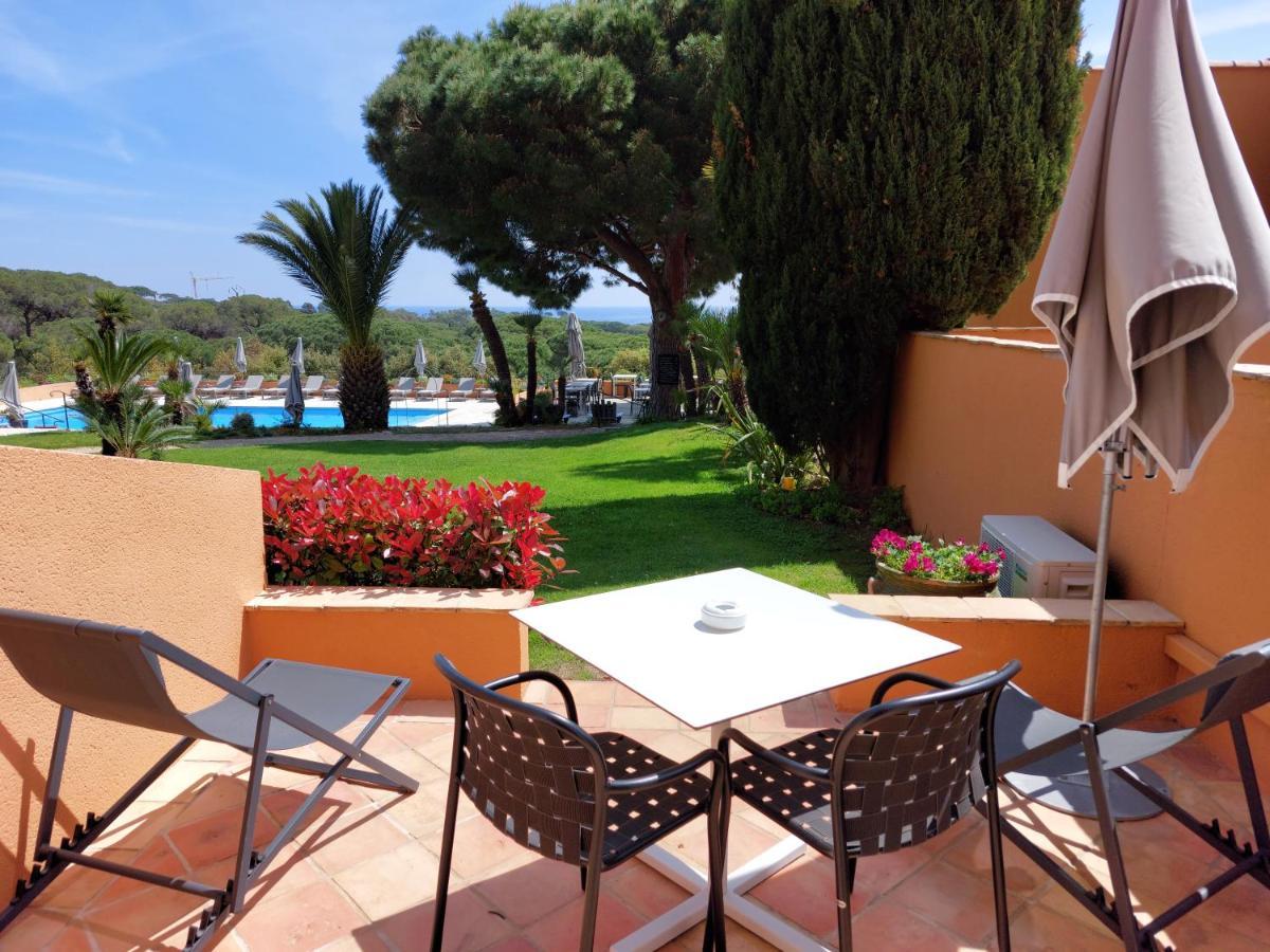 Hotel Les Bouis - Vue Mer Ramatuelle Exterior foto